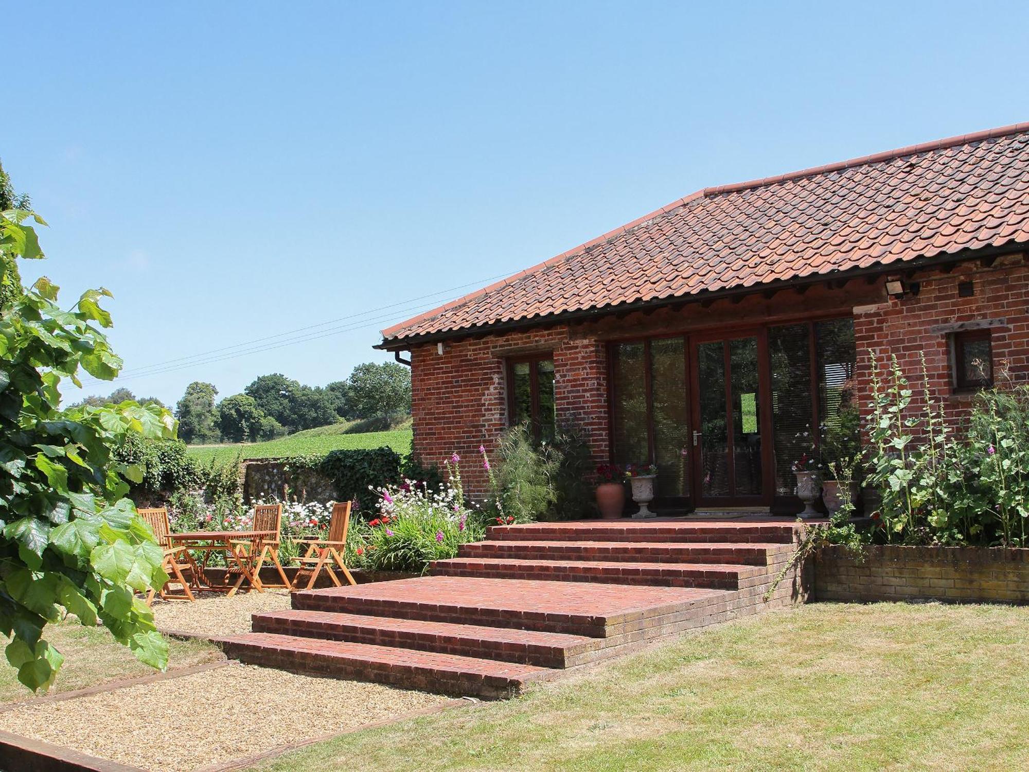 Elm Tree Barn Villa Felmingham Exterior photo